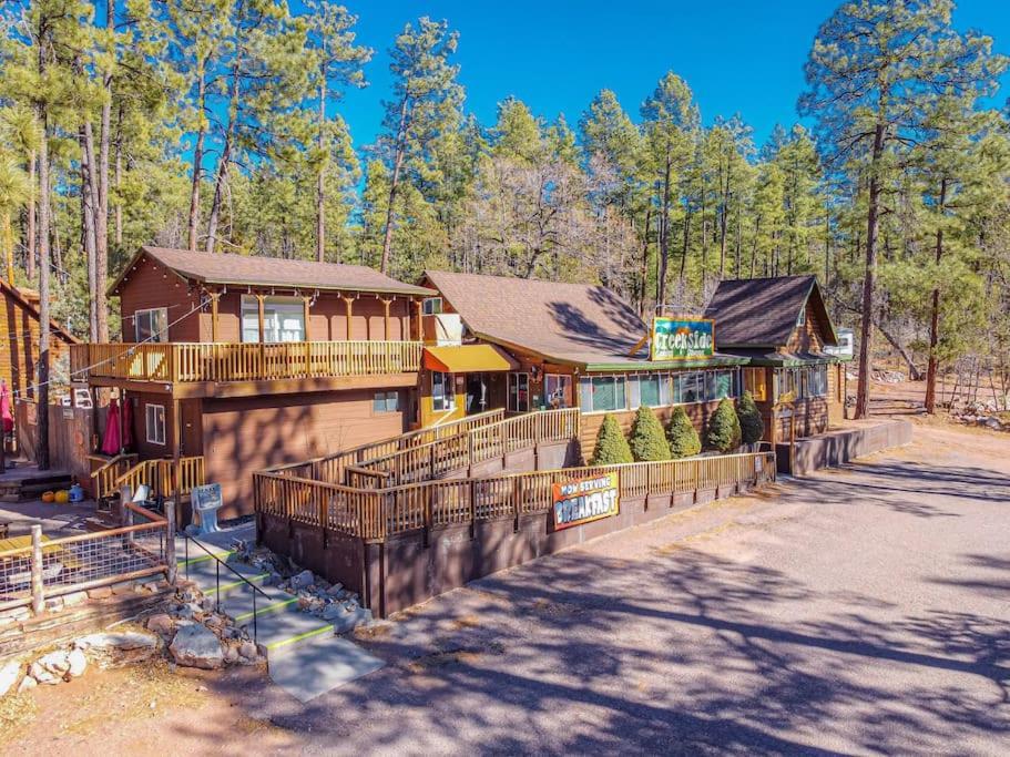 Forest Cabin 3 Bear'S Den Пейсън Екстериор снимка